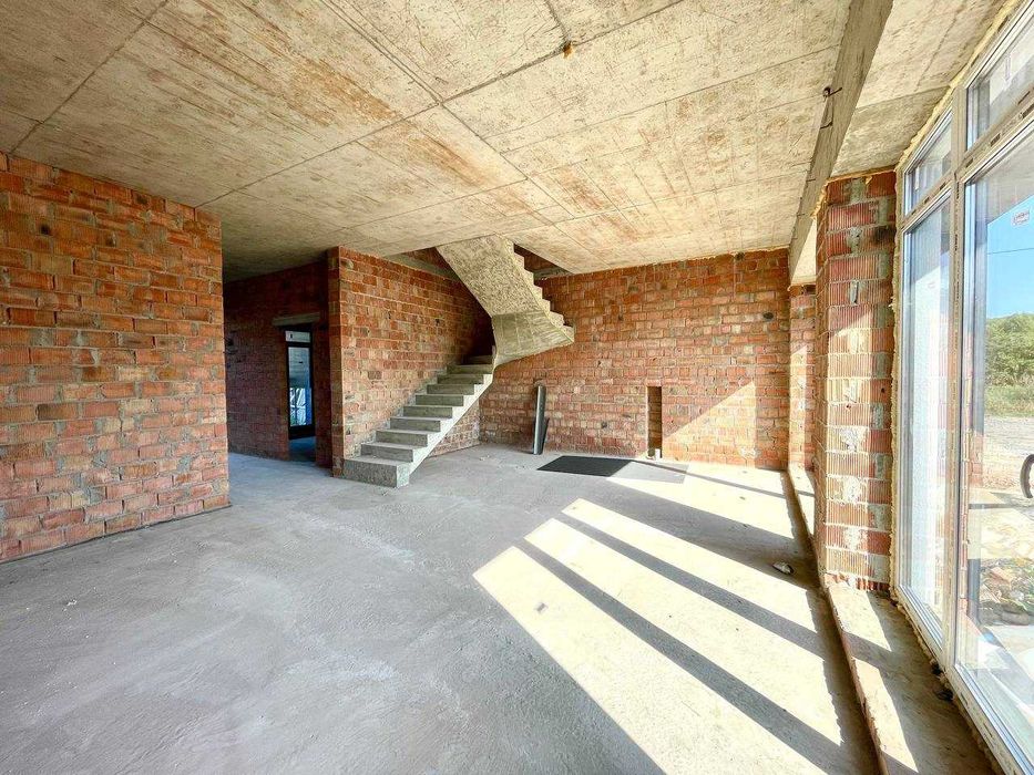 Продаж котеджів в Солонці всього за 5 хв від King Cross