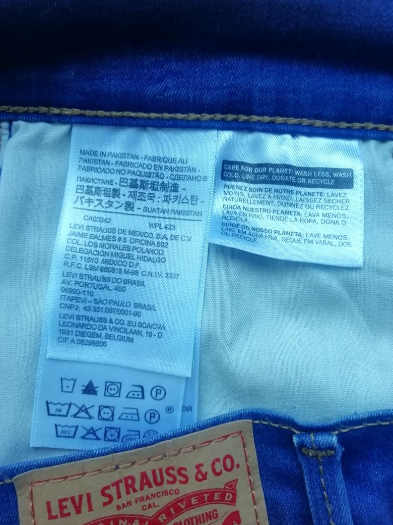 Джинсы мужские Levis Strauss 48 р