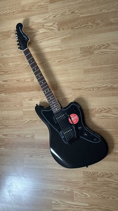 Новий Squier Limited Edition Affinity Jazzmaster Metallic Black