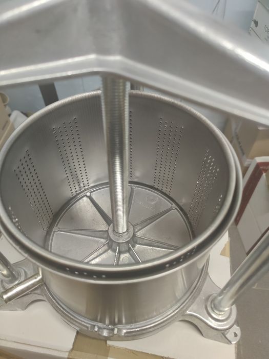 Włoska PRASA wyciskarka do owoców wina AL25 + worek