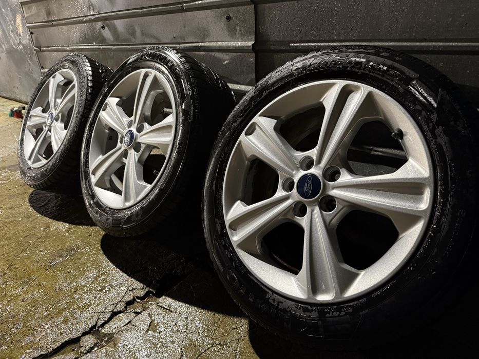 Koła zimowe Ford 5x108 Kuga 215/55/17 galaxy s-max alufelgi z oponami