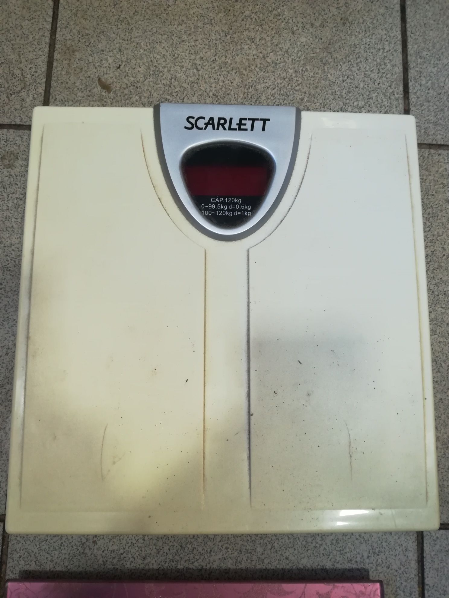 Весы напольные Scarlet