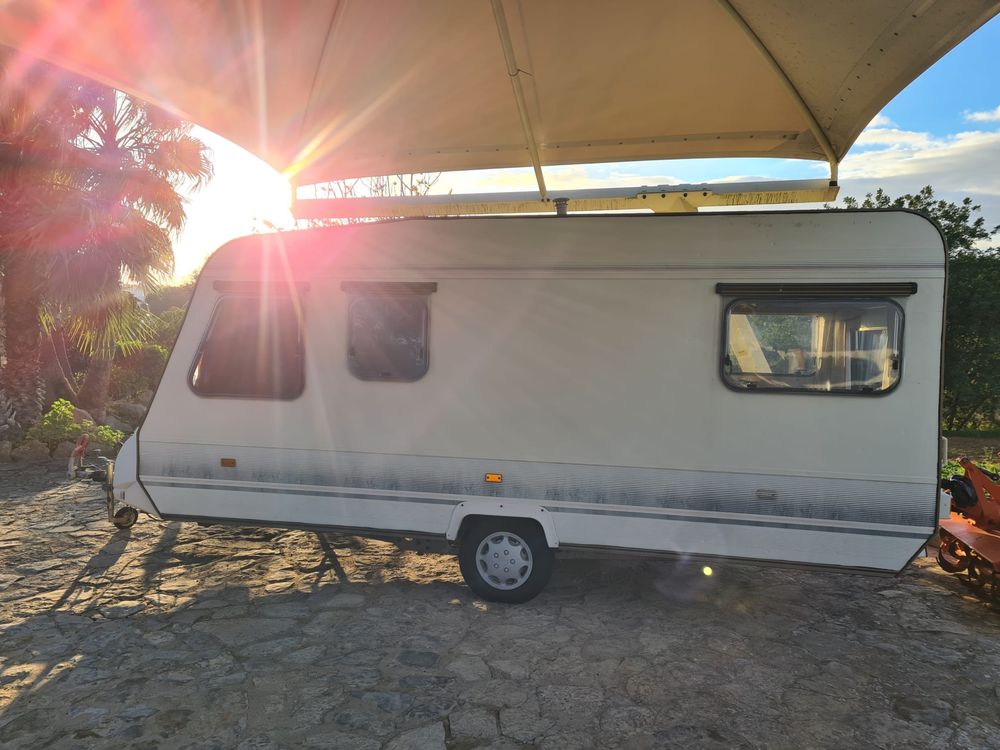 Caravana Adria 485