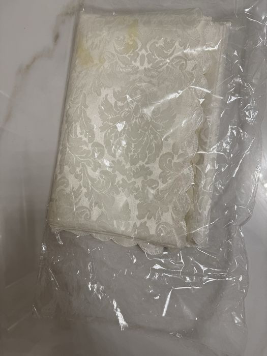 Скатертина шовкова на кухонний стіл