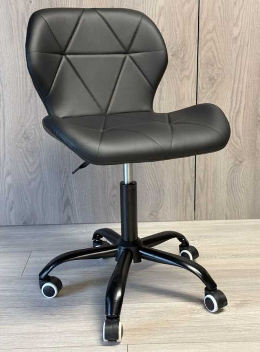 крісло на колесах комп'ютерне 4points кресло для бьюти мастера