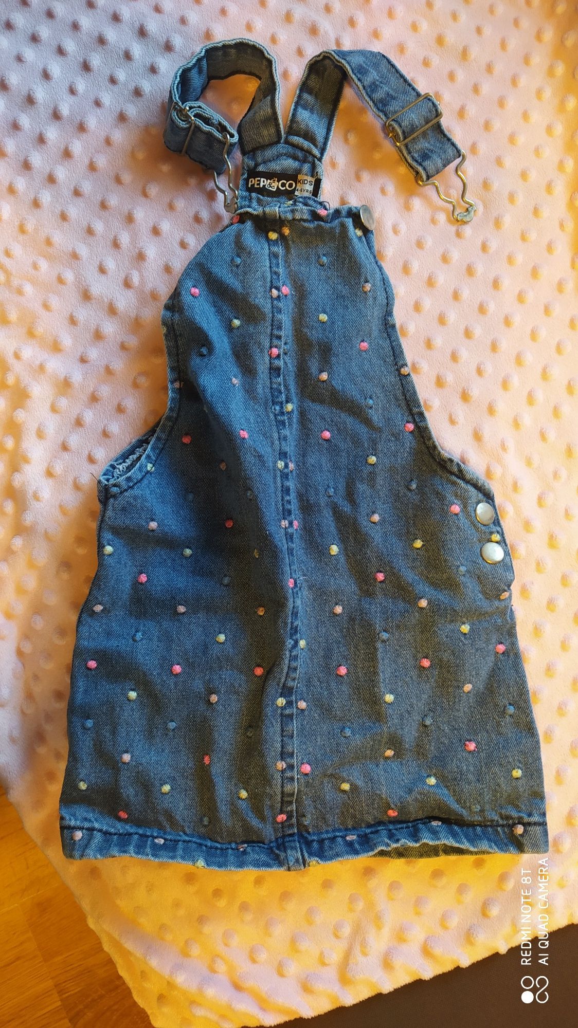 Spódniczka na szelkach, jeans, rozm. 104