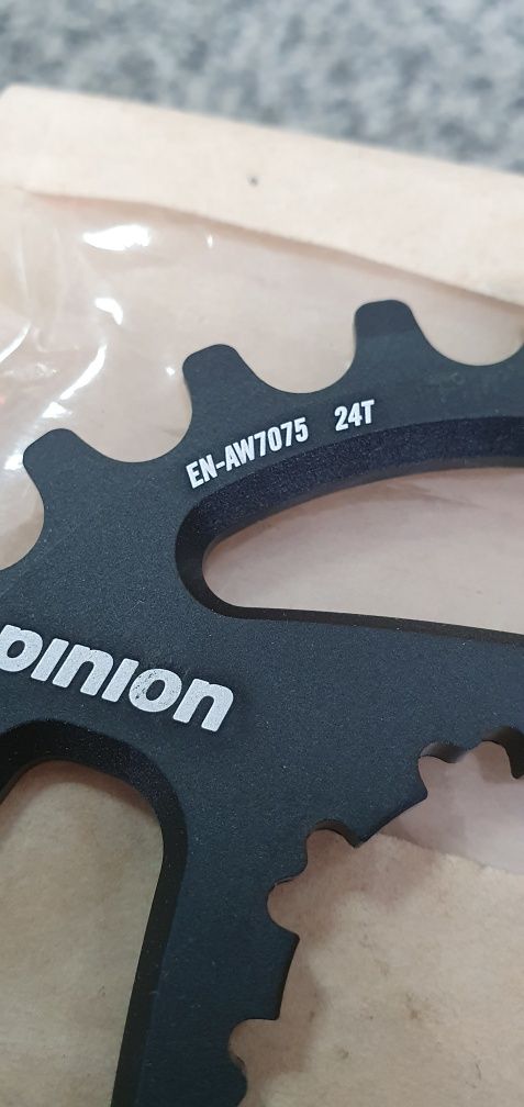 Zębatka tylna PINION 24 zęby