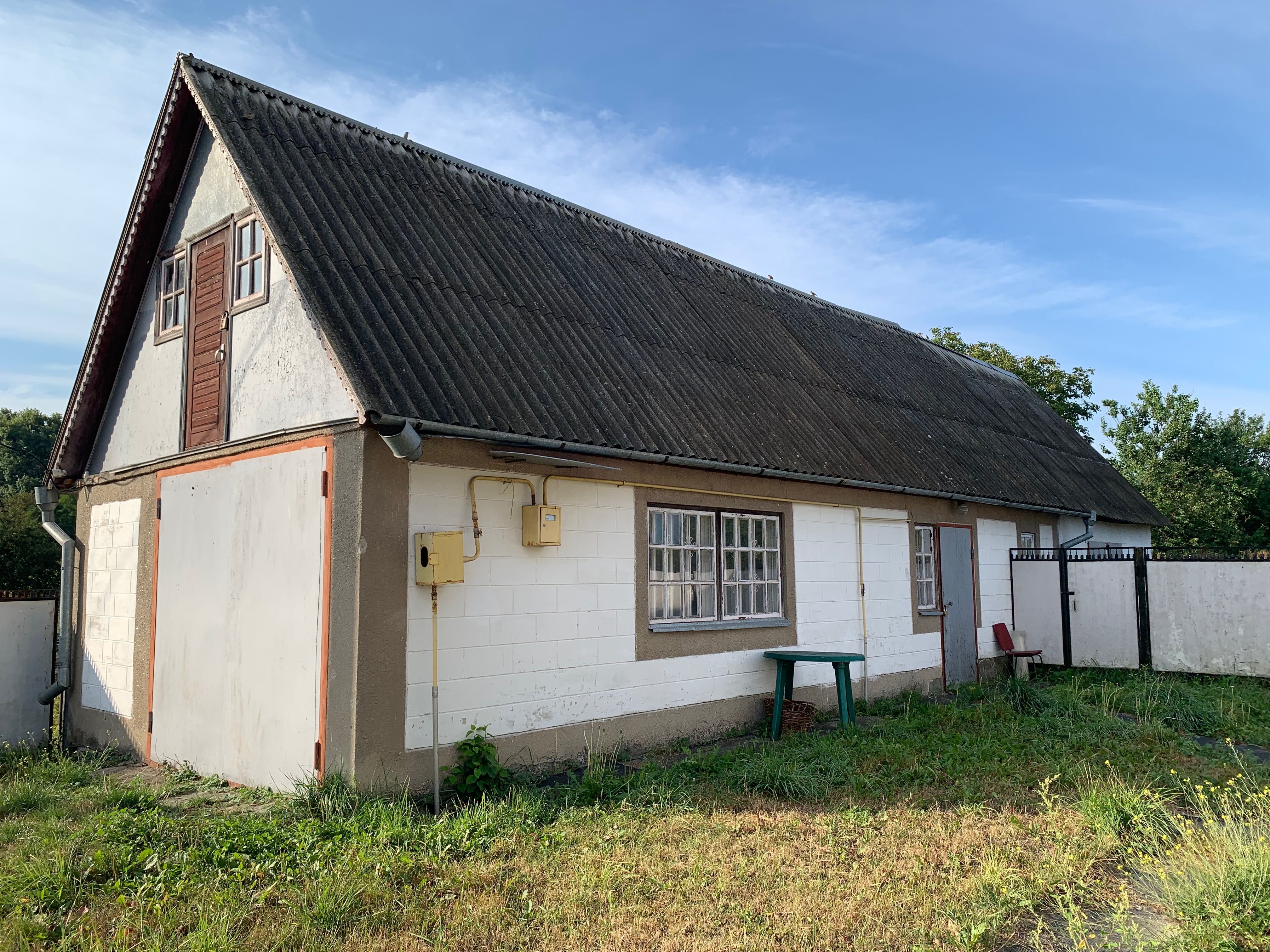 Продається будинок в селі Крехаїв