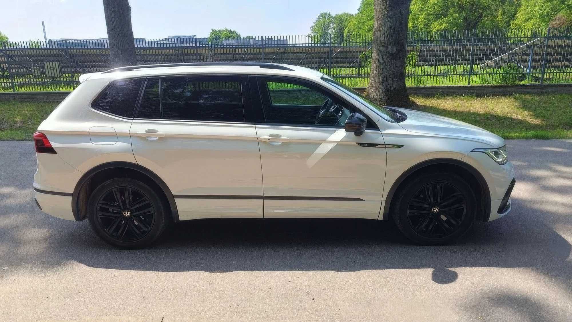 Volkswagen Tiguan Allspace r-line 2022