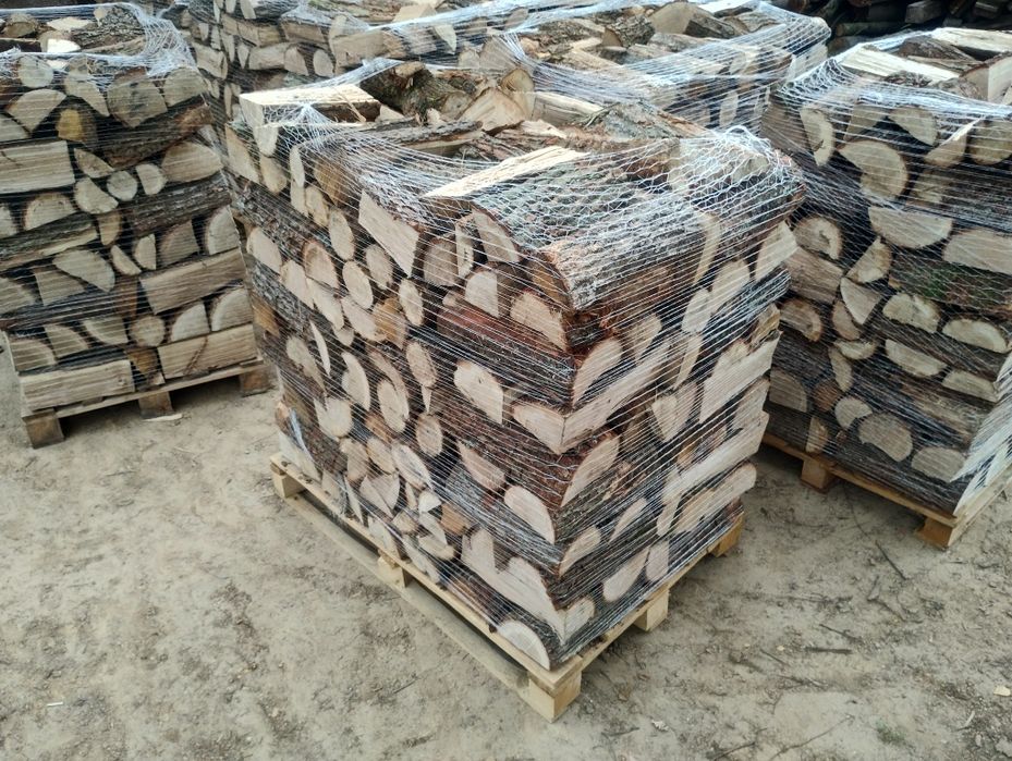 Drewno kominkowe DĄB drzewo opałowe-na palecie - transport HDS