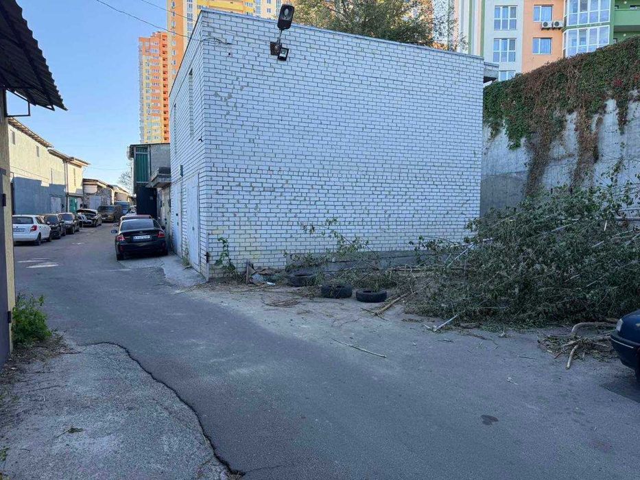 Продаю гараж капітальної будови, Оболонь, кооператив “Мінський”