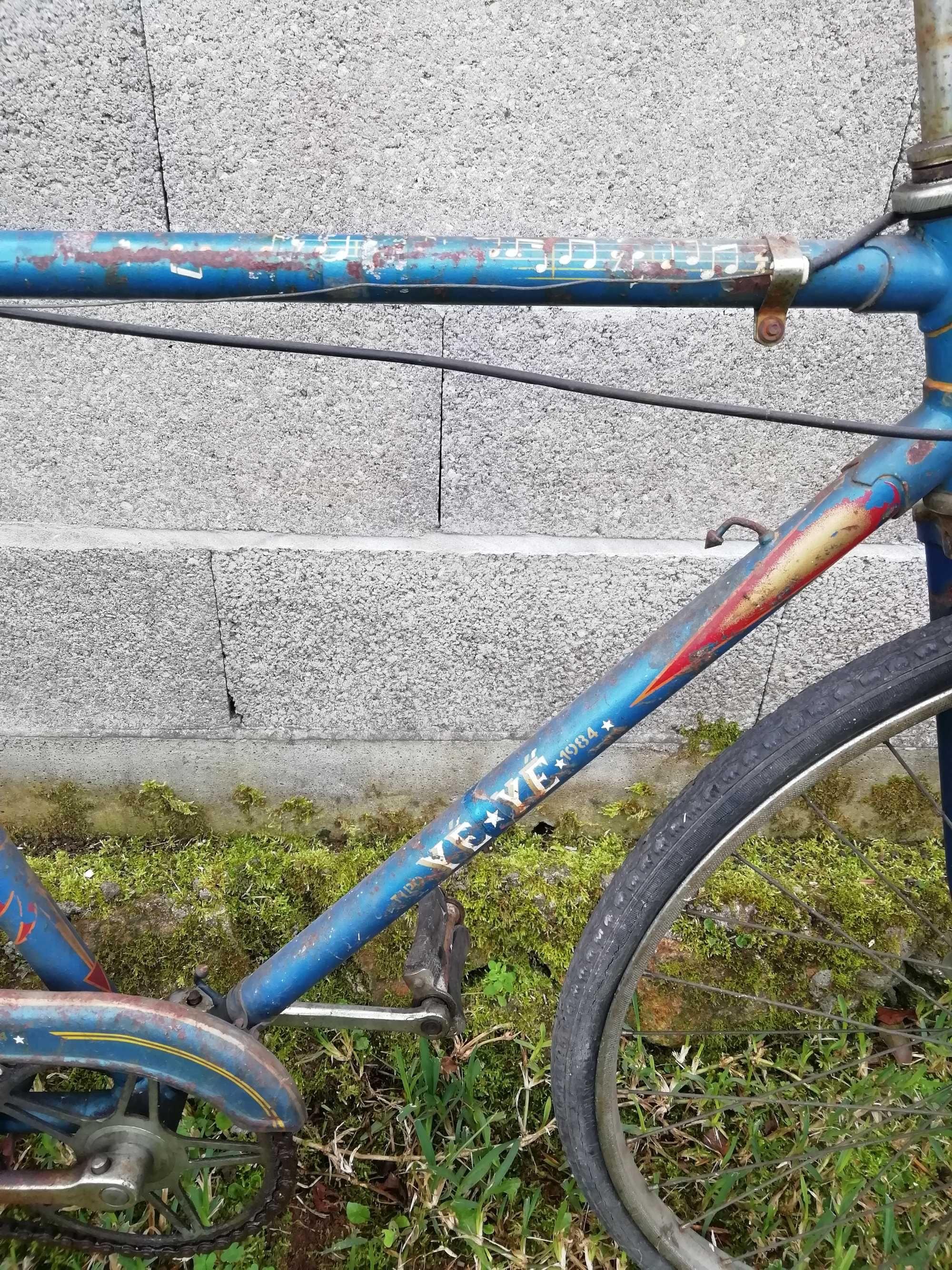 Bicicleta Ye Ye 1984 - Clássica para restauro