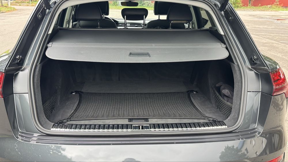 Ауді E-tron ауді е трон 2020р