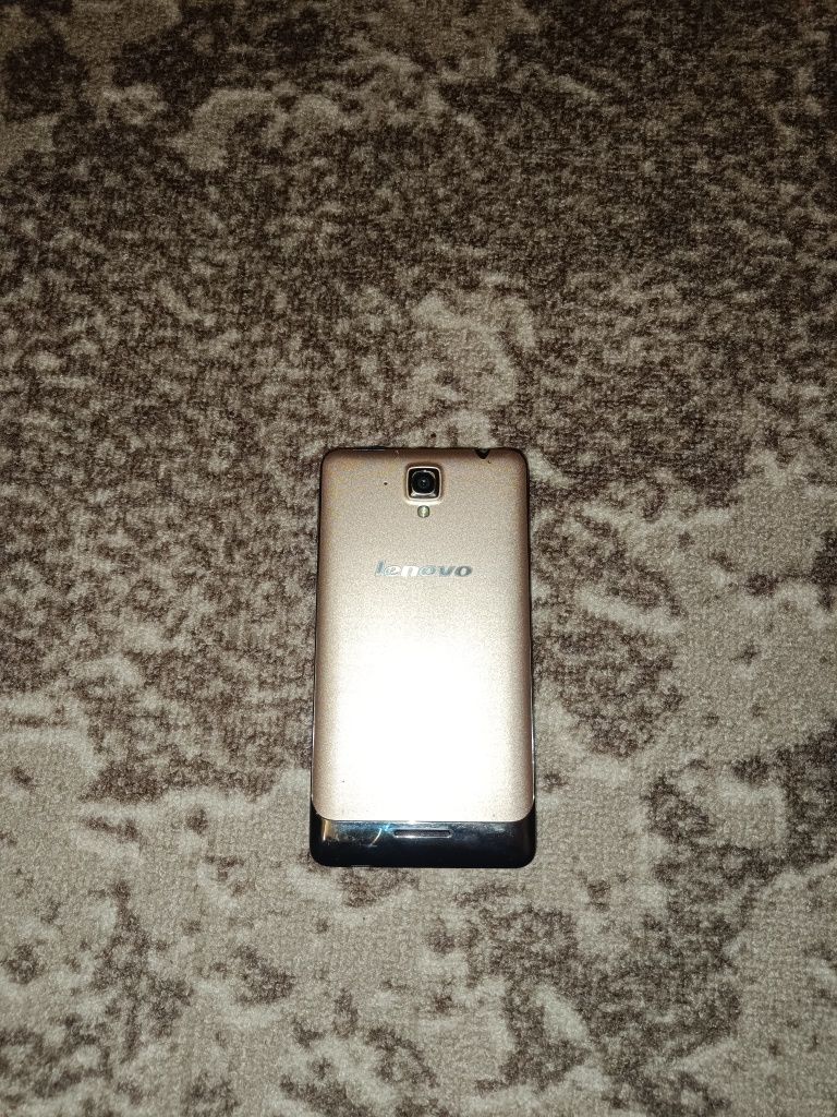 Телефон Lenovo S898t+