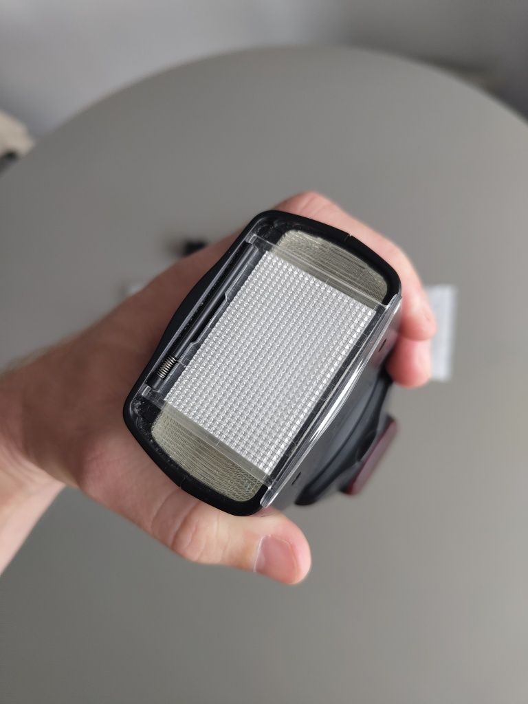 Фотоспалах Canon speedlite430ex ii(під ремонт),UV-фільтр72,L-кронштейн