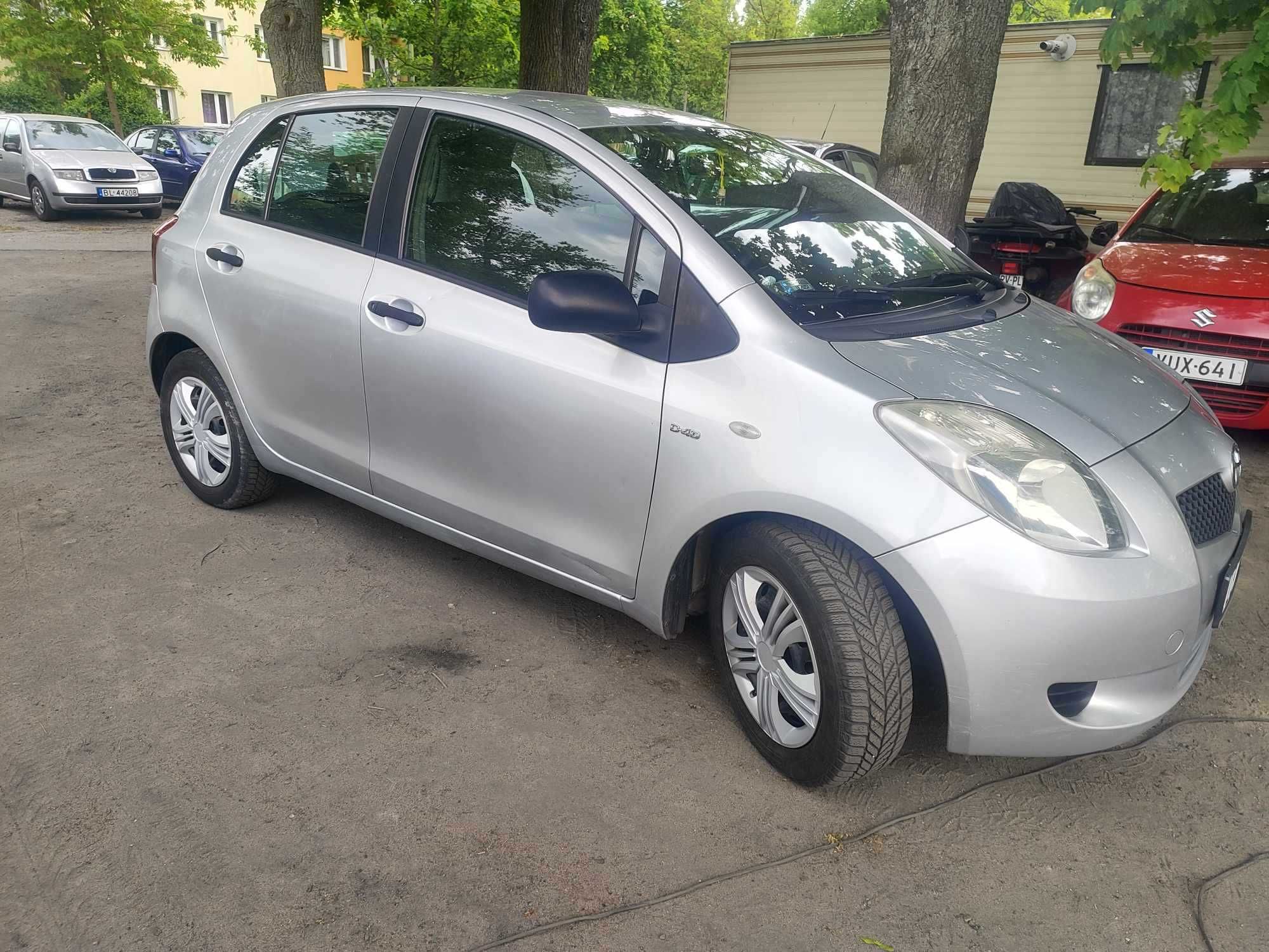 Toyota Yaris 2 1.4 diesel w pełni sprawna