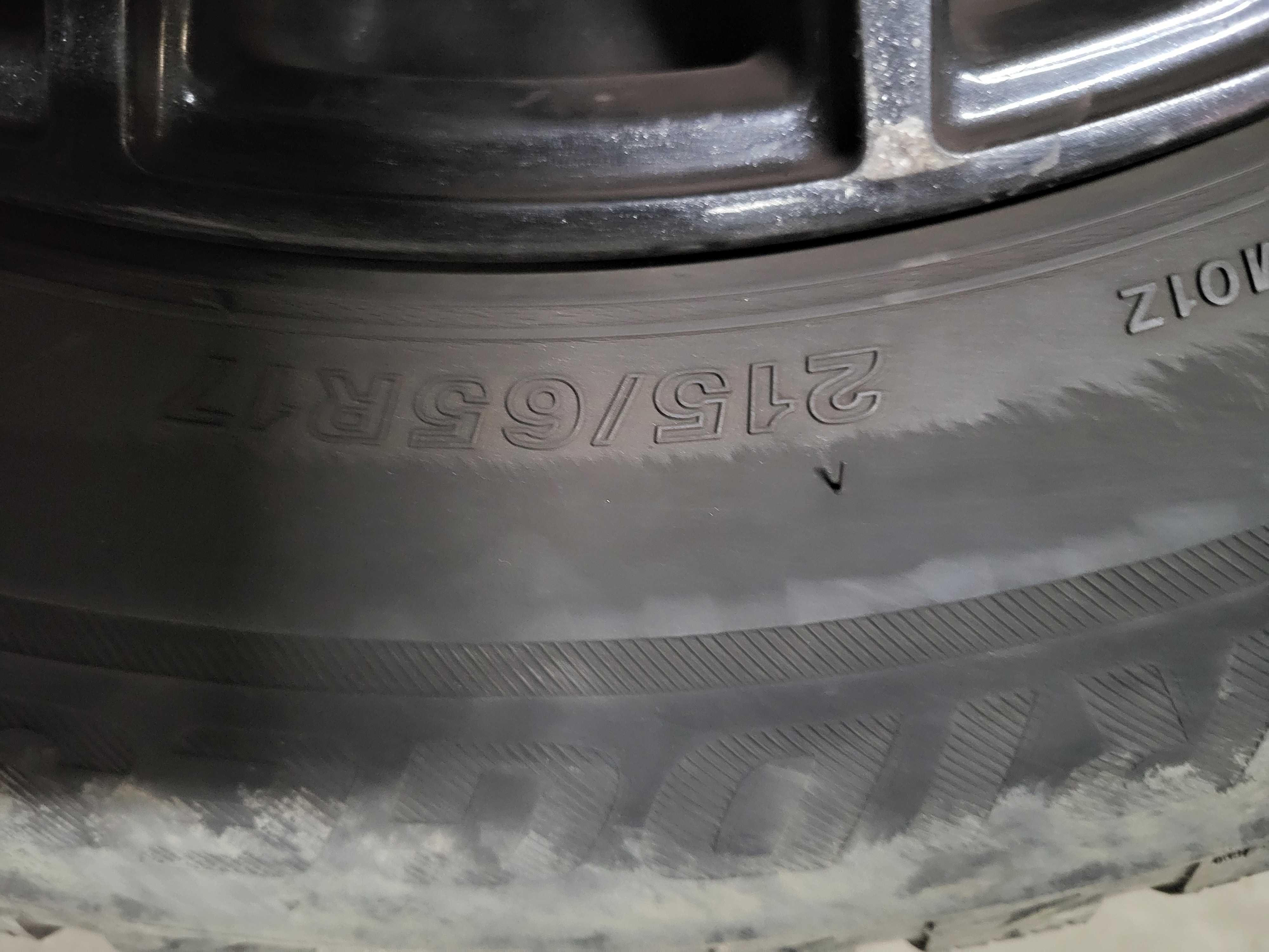 Felgi Aluminiowe PEUGEOT  17 Cali + opony Zimowe Bridgestone Blizzak