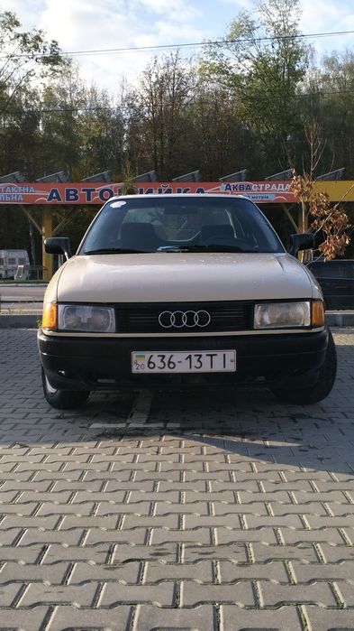 Audi 80 B3 1988р. 1.8 бензин(карбюратор)