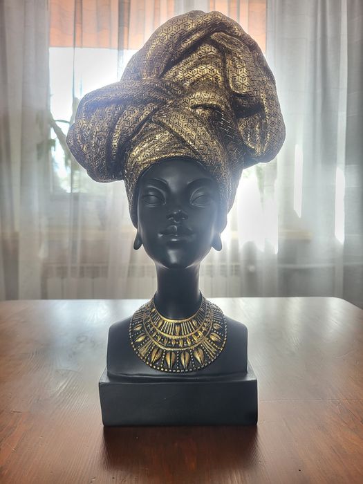 Dekoracja, afrykańskie popiersie, kobieta w turbanie