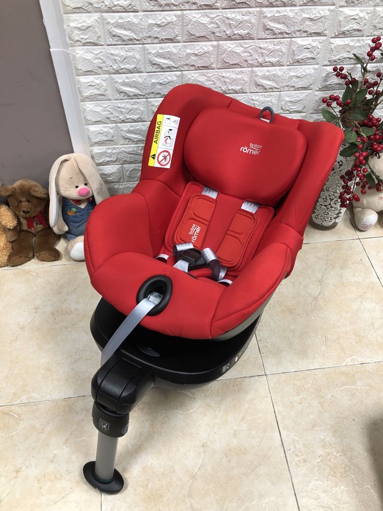 Автокрісло Britax Römer DUALFIX R Група 0+/1 (0-18 кг)