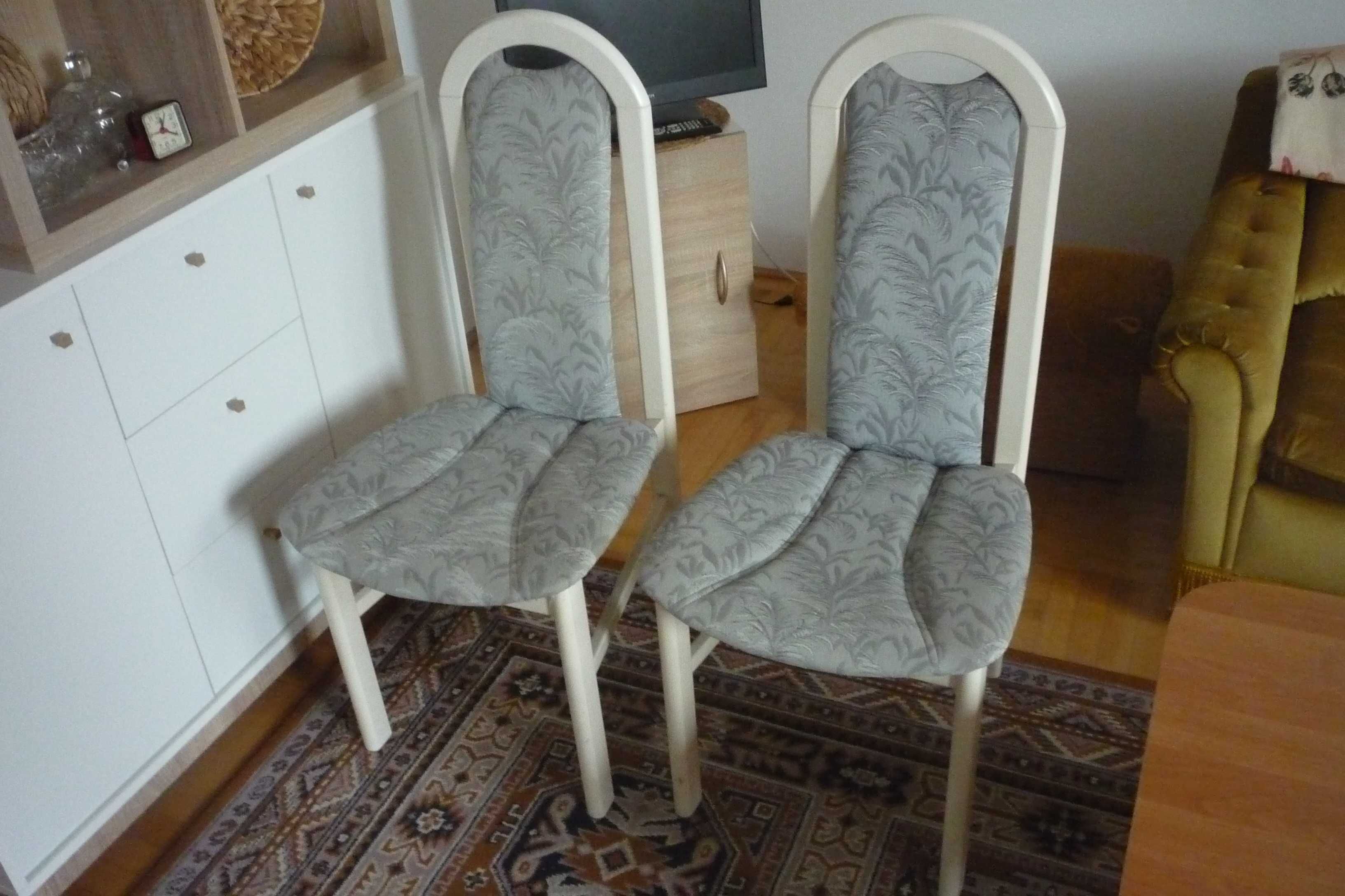 Krzesła pokojowe używane