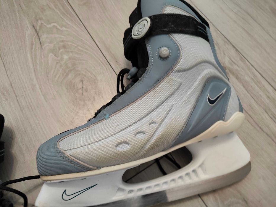 Łyżwy 42 Nike damskie Łyżwy rekreacyjne rozmiar 42 Nike (27 cm)