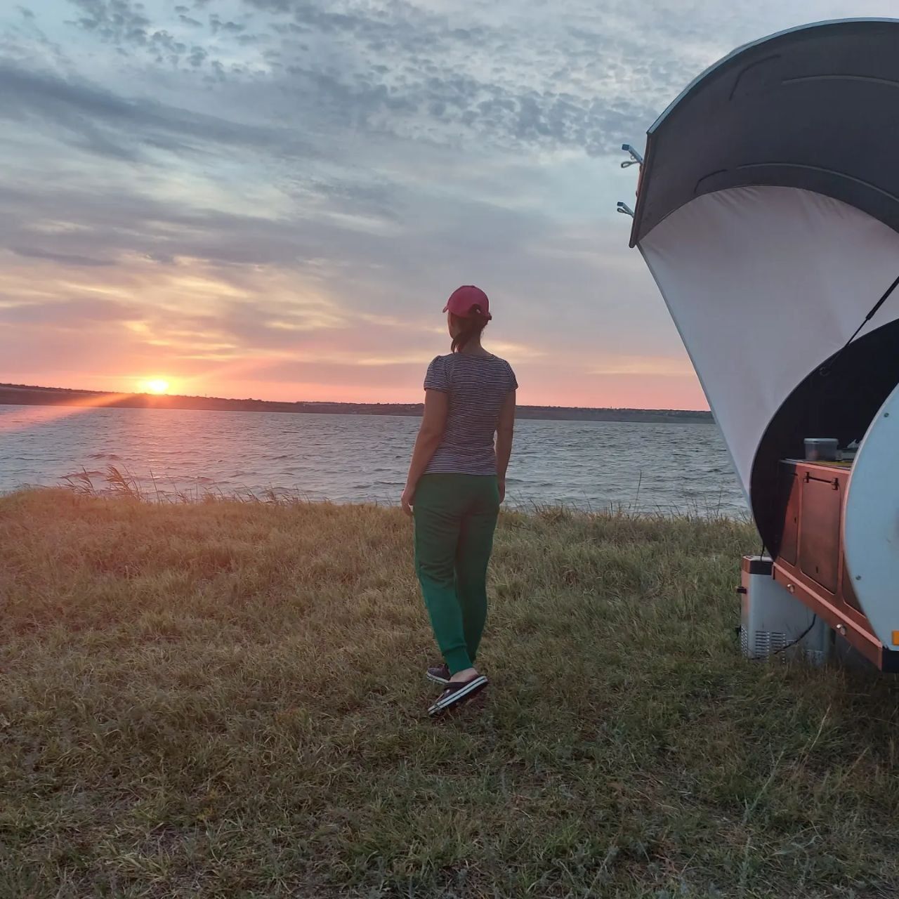 Кемпер Трейлер дом на колёсах прицеп капля teardrop camper teardrop