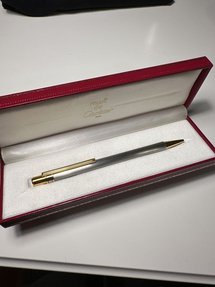 Dlugopis must de cartier