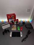 Nintendo Switch Oled + gra Mario Party Superstars + 2 joycony
