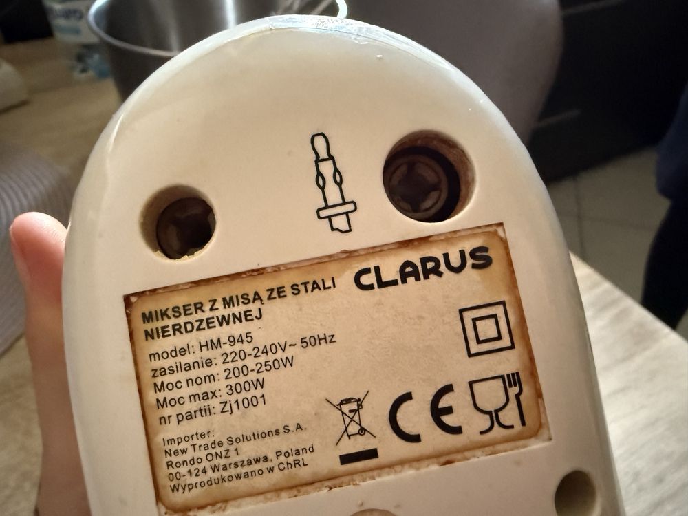 Mikser z misą Clarus HM 945