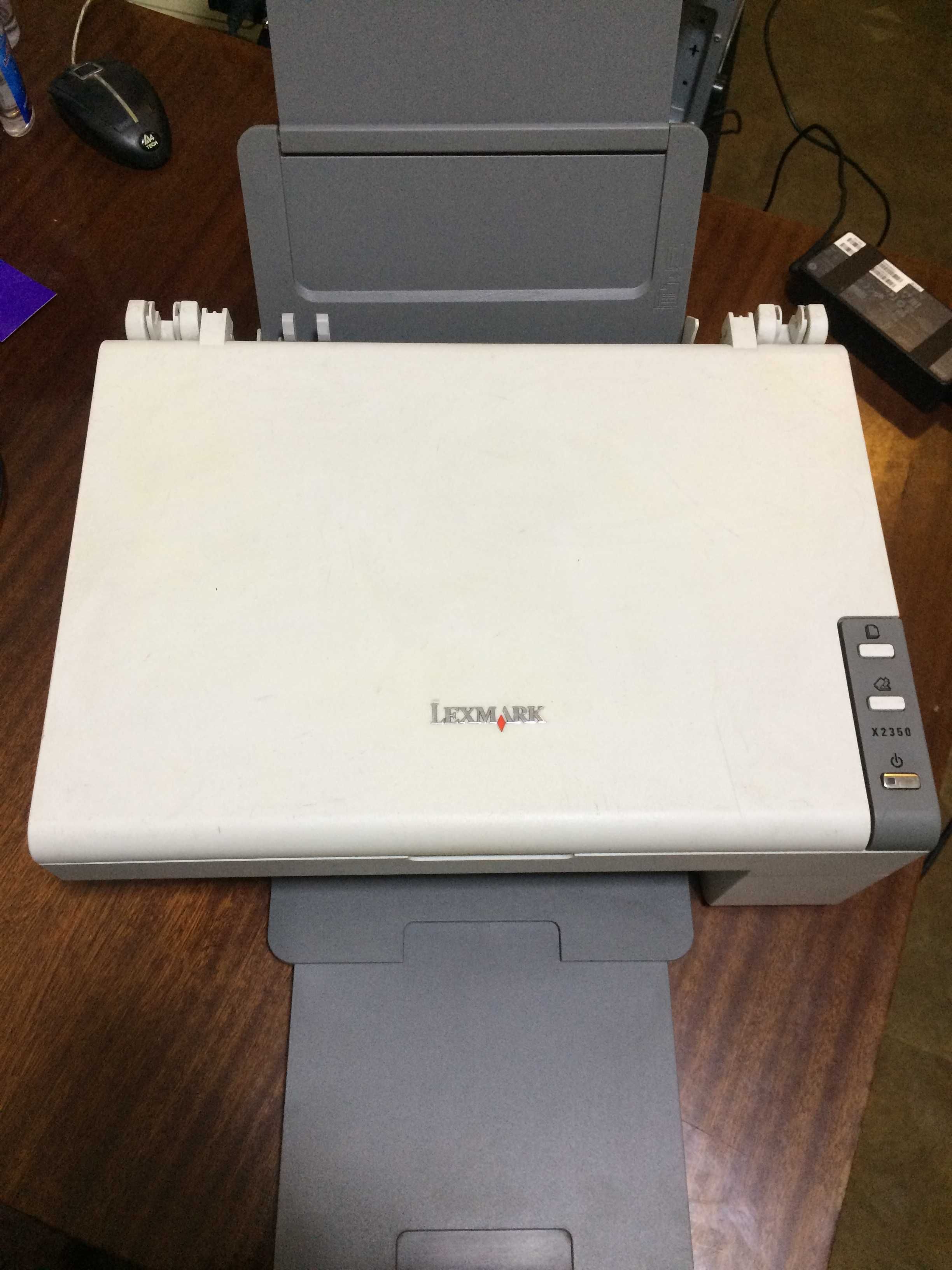 Lexmark X2350 багатофункціональний пристрій
