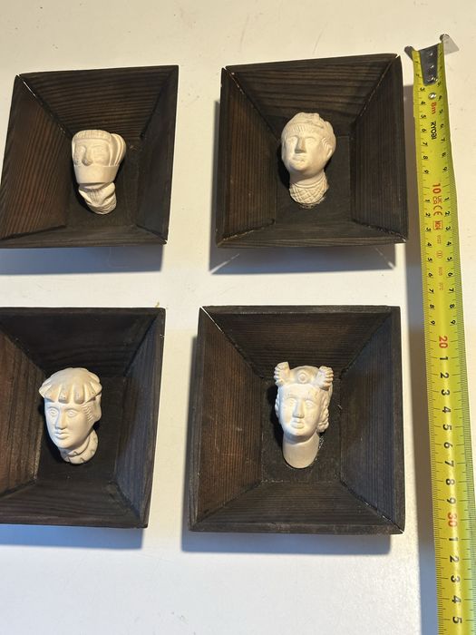 główka głowa wawelska 1976