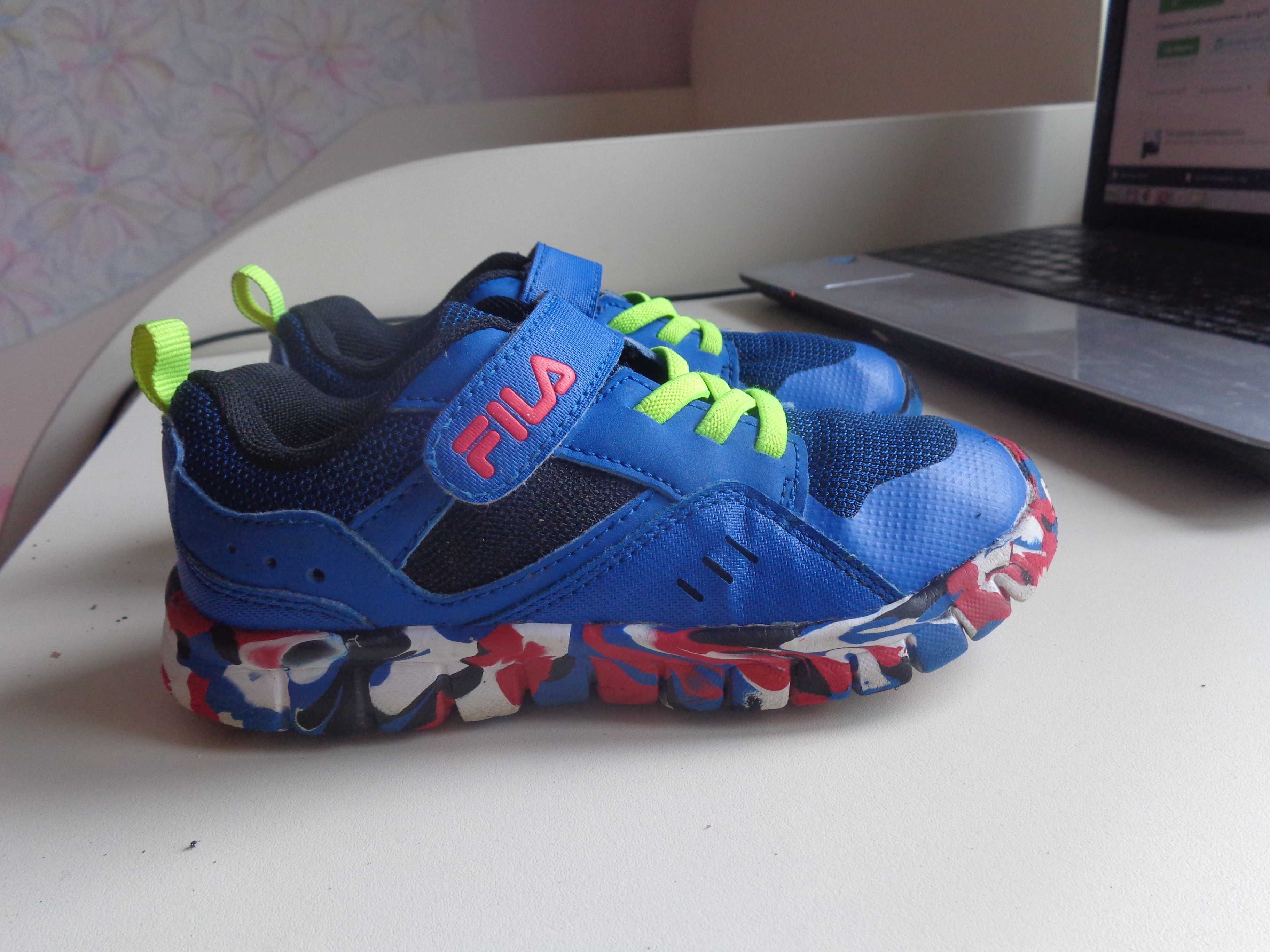 Кроссовки  Fila оригинал