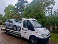 Ford Transit 2.4 TDDI Niski przebieg Laweta Autolaweta