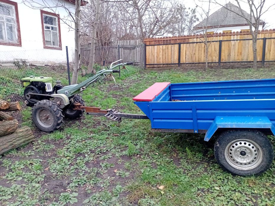 Продам мотоблок,стан практично новий,робочий.всі питання по телефону