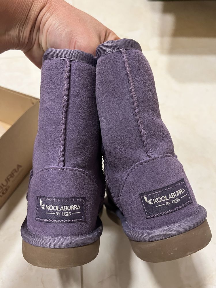 Дитячі зимові чоботи  Koolaburra by UGG 28,5р.