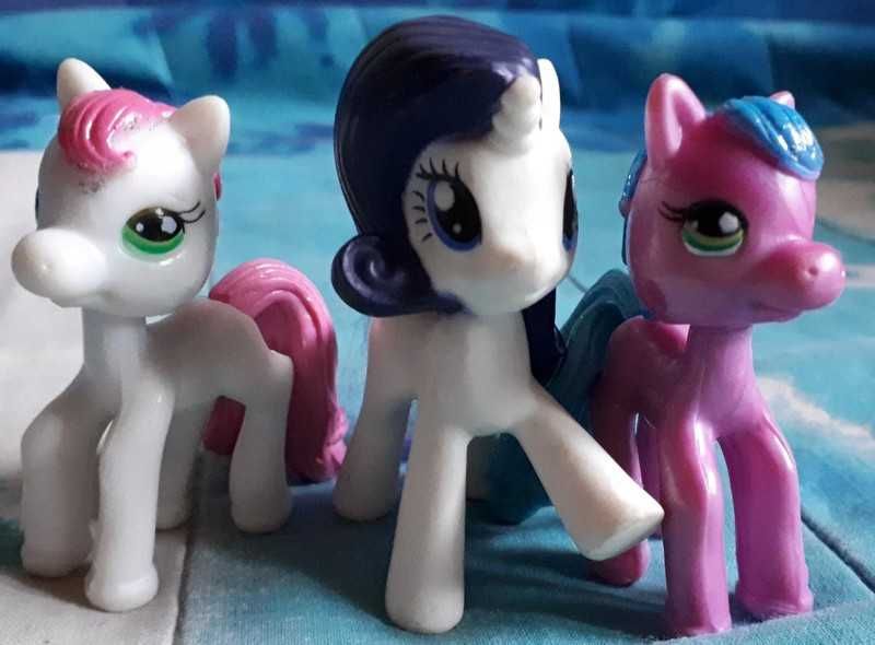 My liittle Pony. Celestia i Cadance Mowiace, 2 maskotki, 4 figurki.