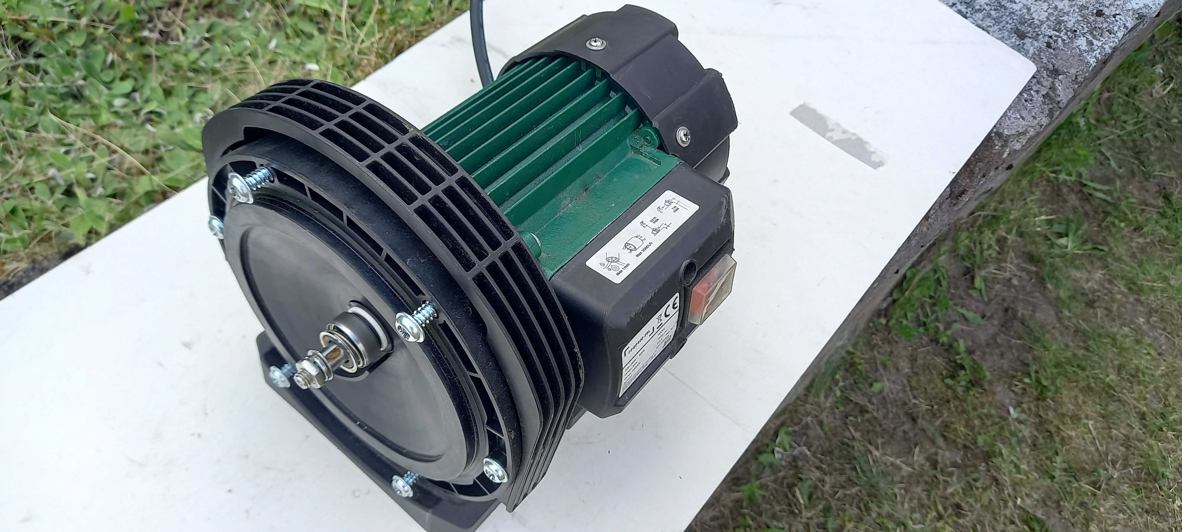 Silnik do hydroforu przenośnego FPSP 600 -20 L