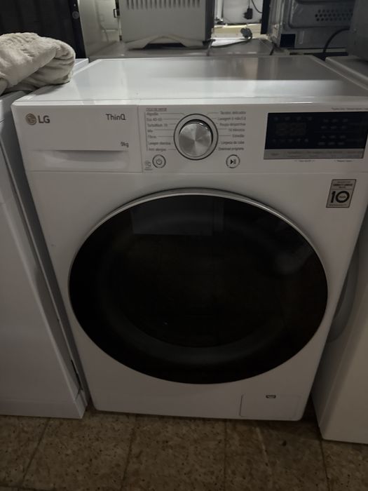 Maquina de lavar roupa