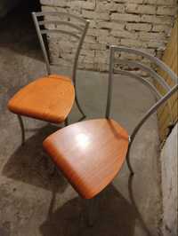 Krzesła 2 sztuki cena do negocjacji PILNE