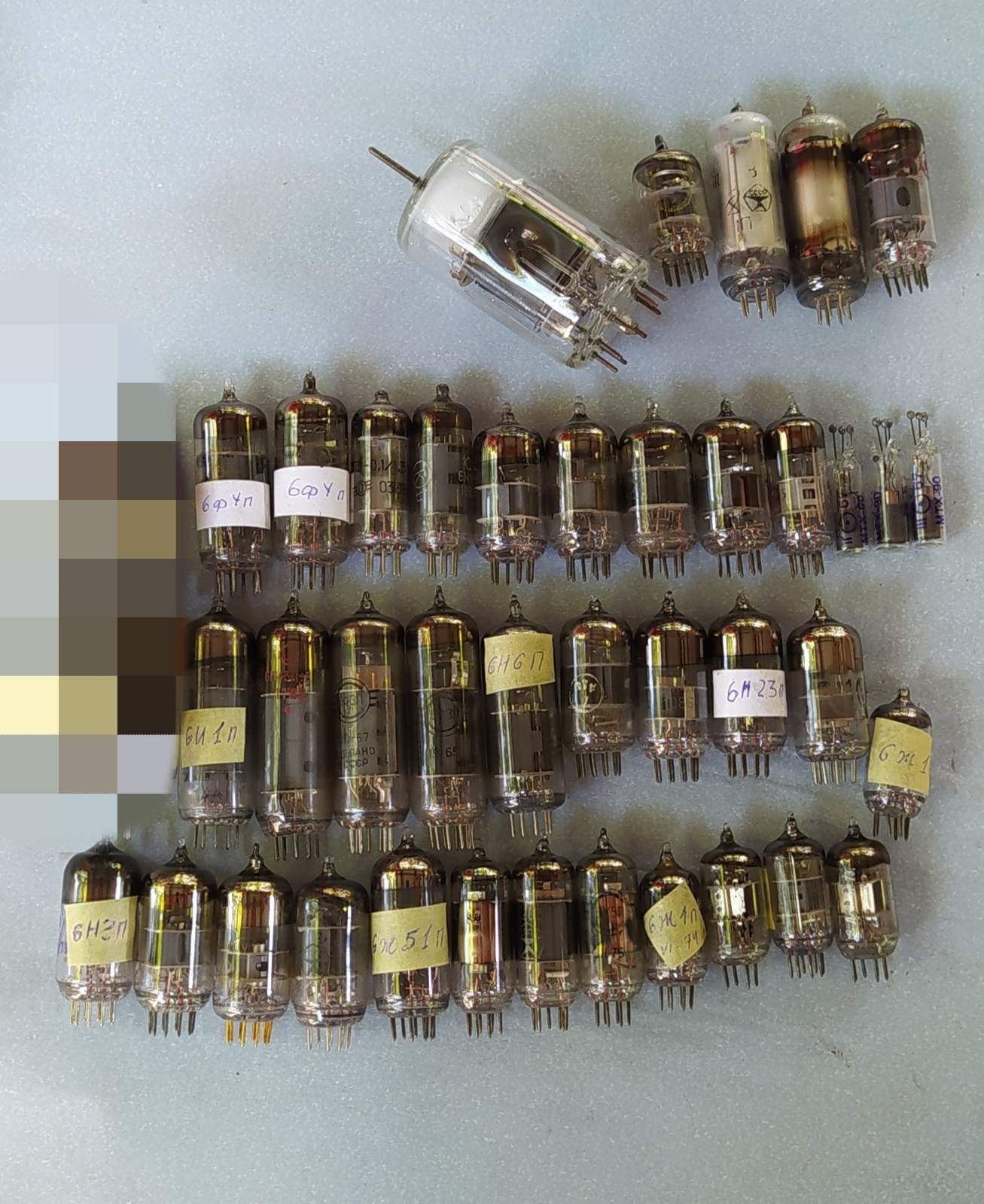 Транзисторы, микросхемы, конденсаторы СССР (одним лотом), Радиолампы