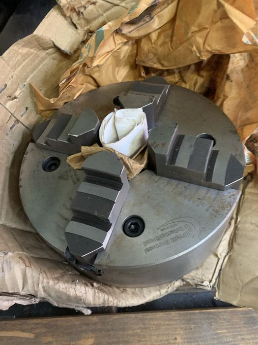 Патрон для токарного станка чотирьохкулачковий новий фірмовий