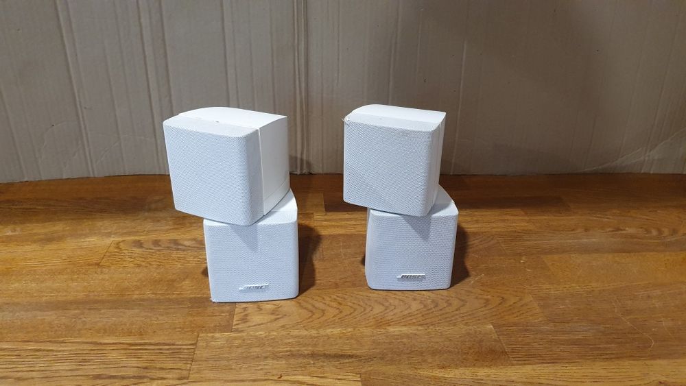 Kolumny bose cube