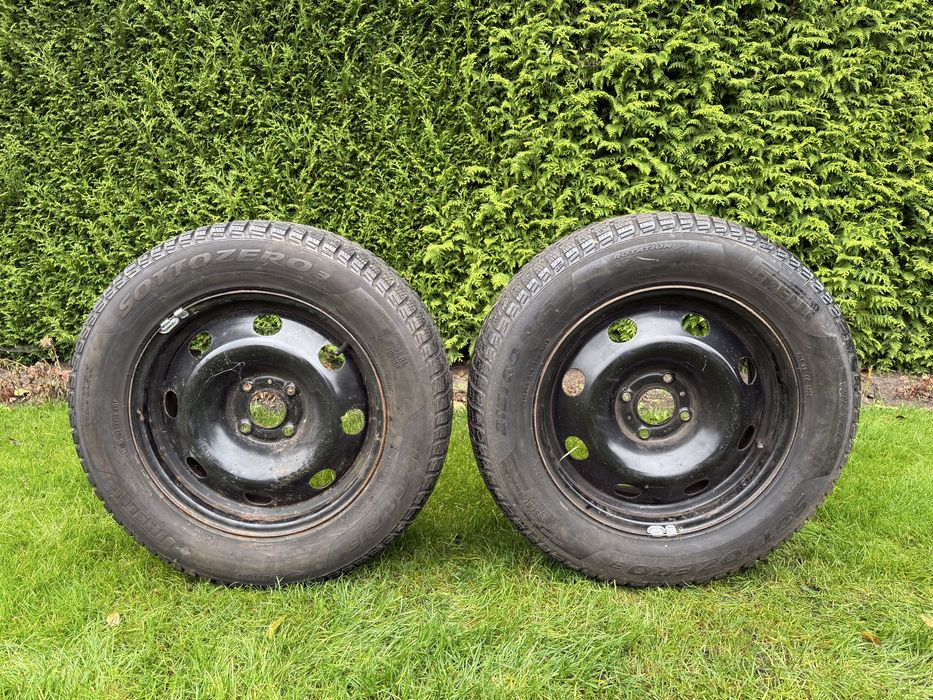 Koła z oponami ZIMOWYMI PIRELLI SOTTOZERO 3 215/60 R16 6.5MM