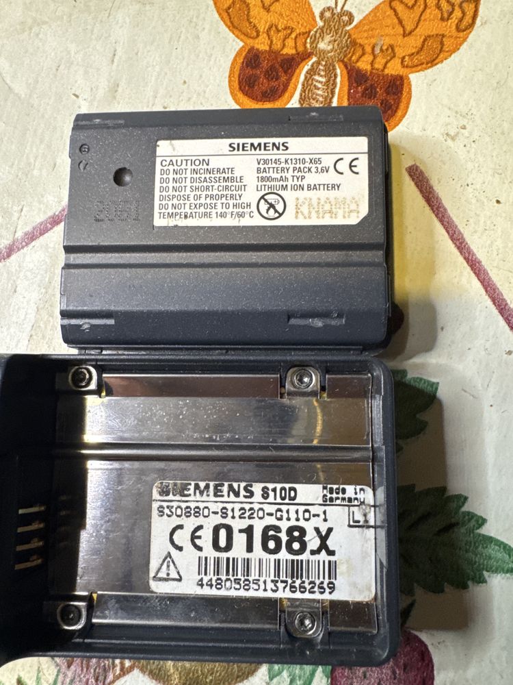 Мобильный телефон SIEMENS S 10 D