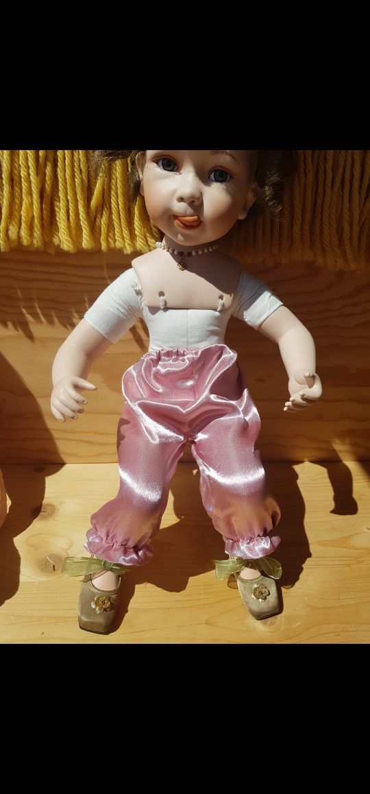 Порцелянова лялька Oncrown Collection