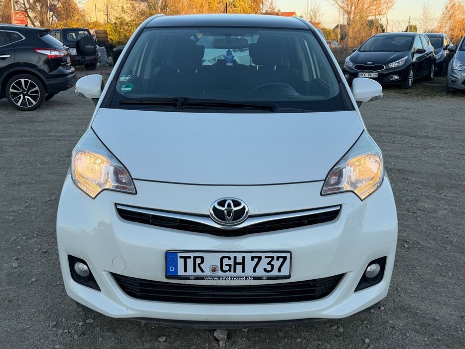 Toyota Verso S 1.33 Nowy Rozrząd Navi Kamera Panorama