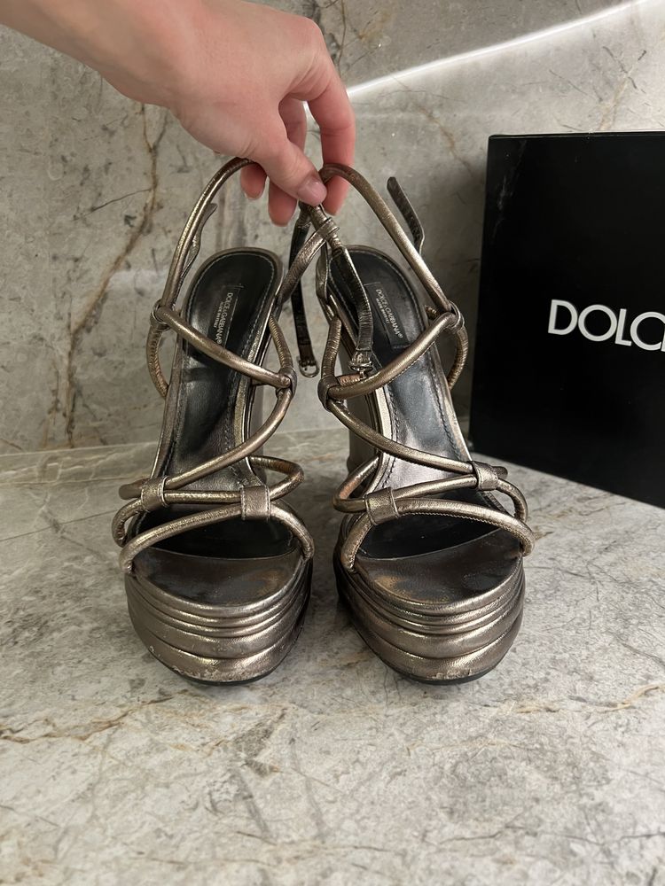 Босоножки Dolce&Gabbana оригинал, 40р