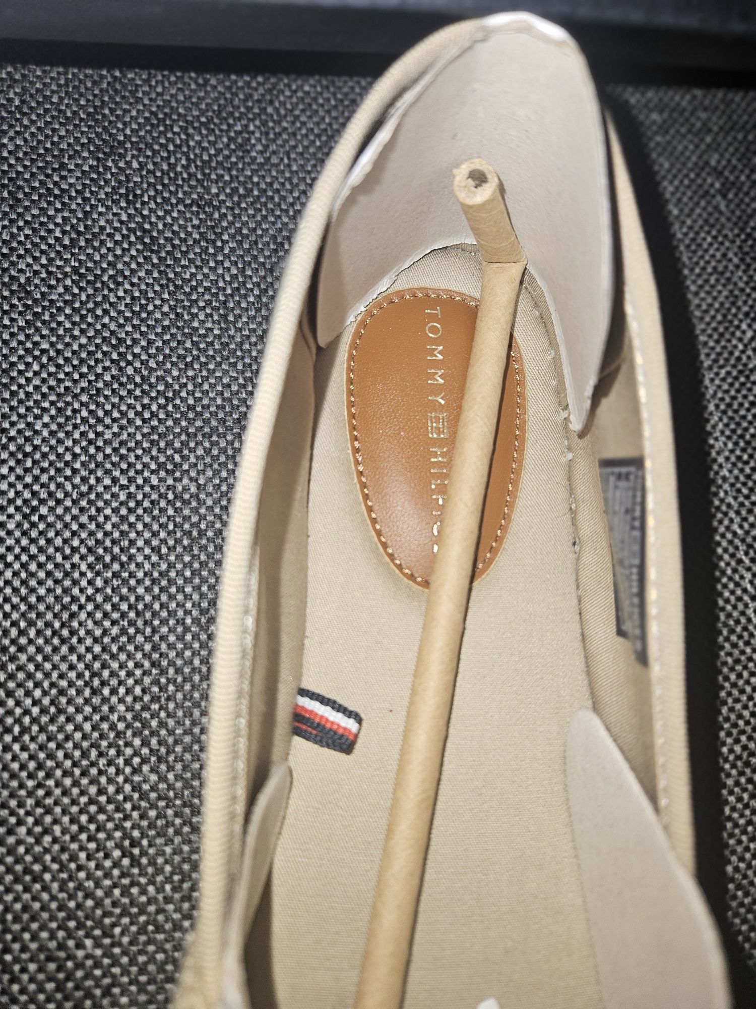 Nowe Espadryle r.38 Tommy Hilfiger beżowe brąz Flag Canvas Espadrile