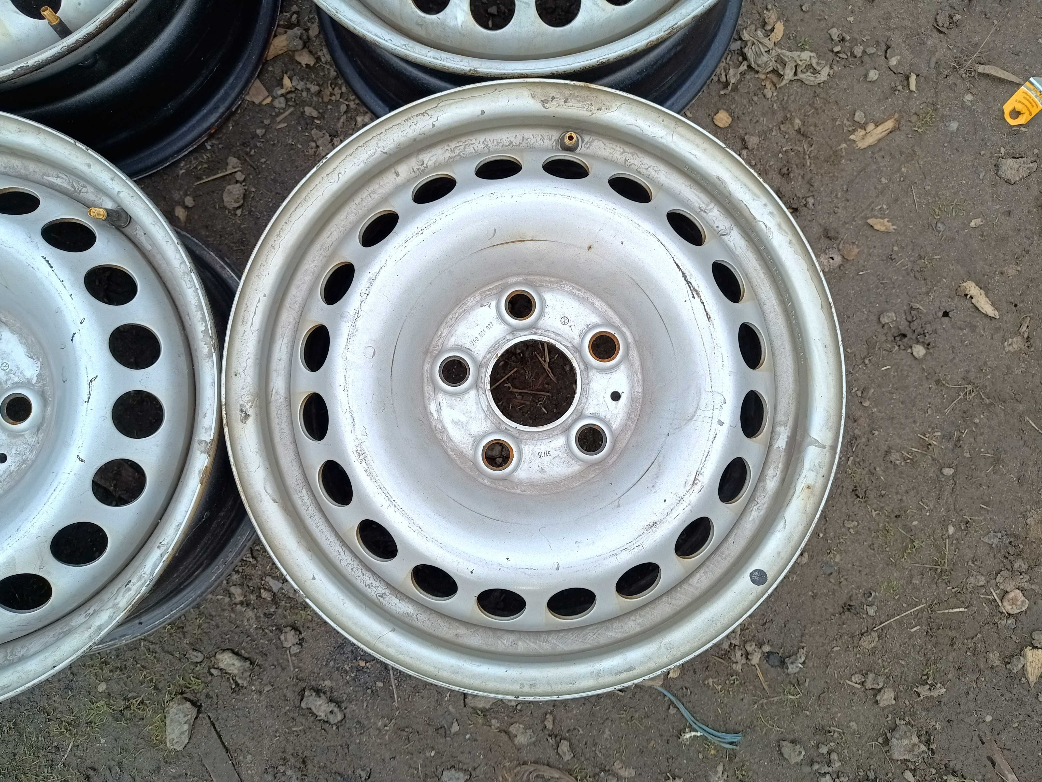 Felgi stalowe 16'' 5x120 VW T5, T6 itp